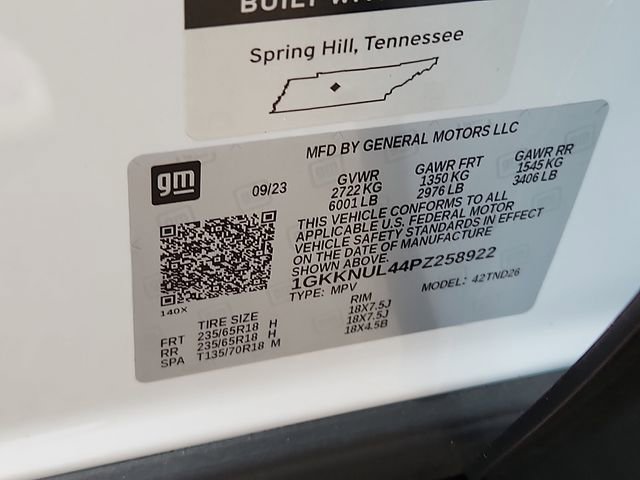 Used 2023 GMC Acadia SLT w/ Preferred Package image 27