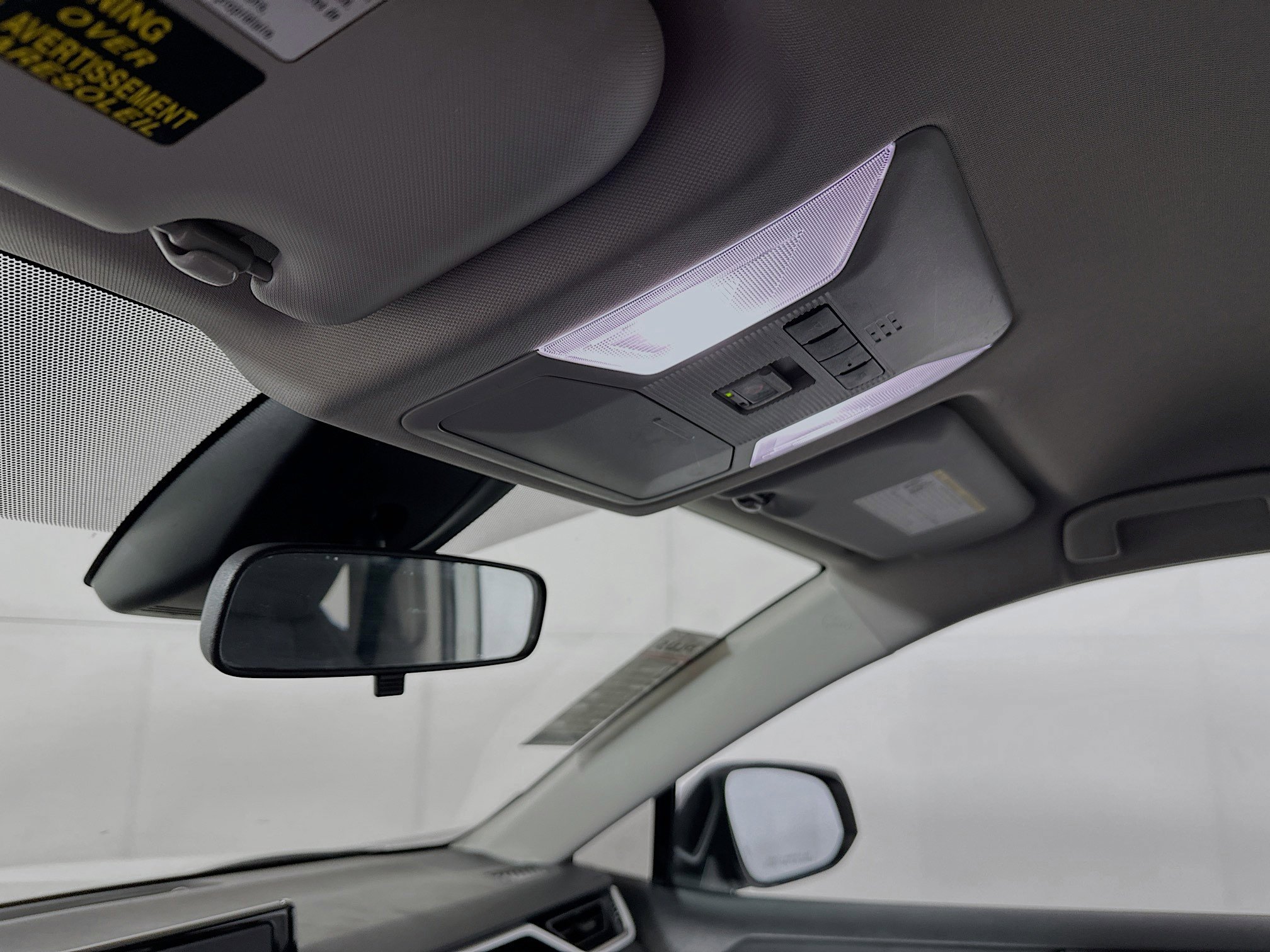 Used 2022 Toyota RAV4 LE AWD/4WD image 18