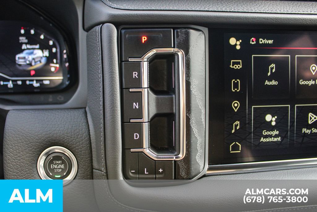 Used 2024 GMC Yukon Denali image 32