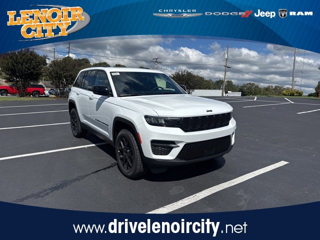 New 2025 Jeep Grand Cherokee Altitude