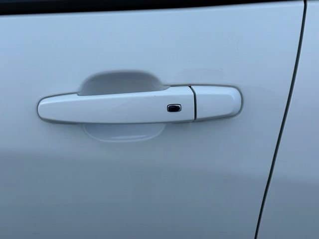 Certified 2023 Chevrolet Equinox LS w/ LS Convenience Package FWD image 21