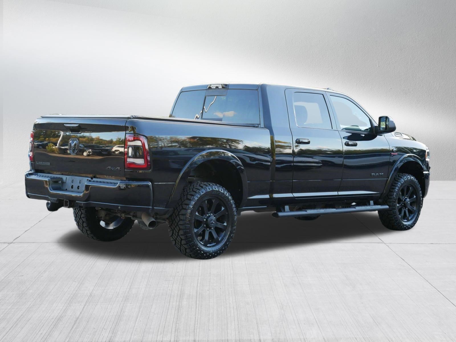 Used 2022 RAM 2500 Laramie AWD/4WD image 7