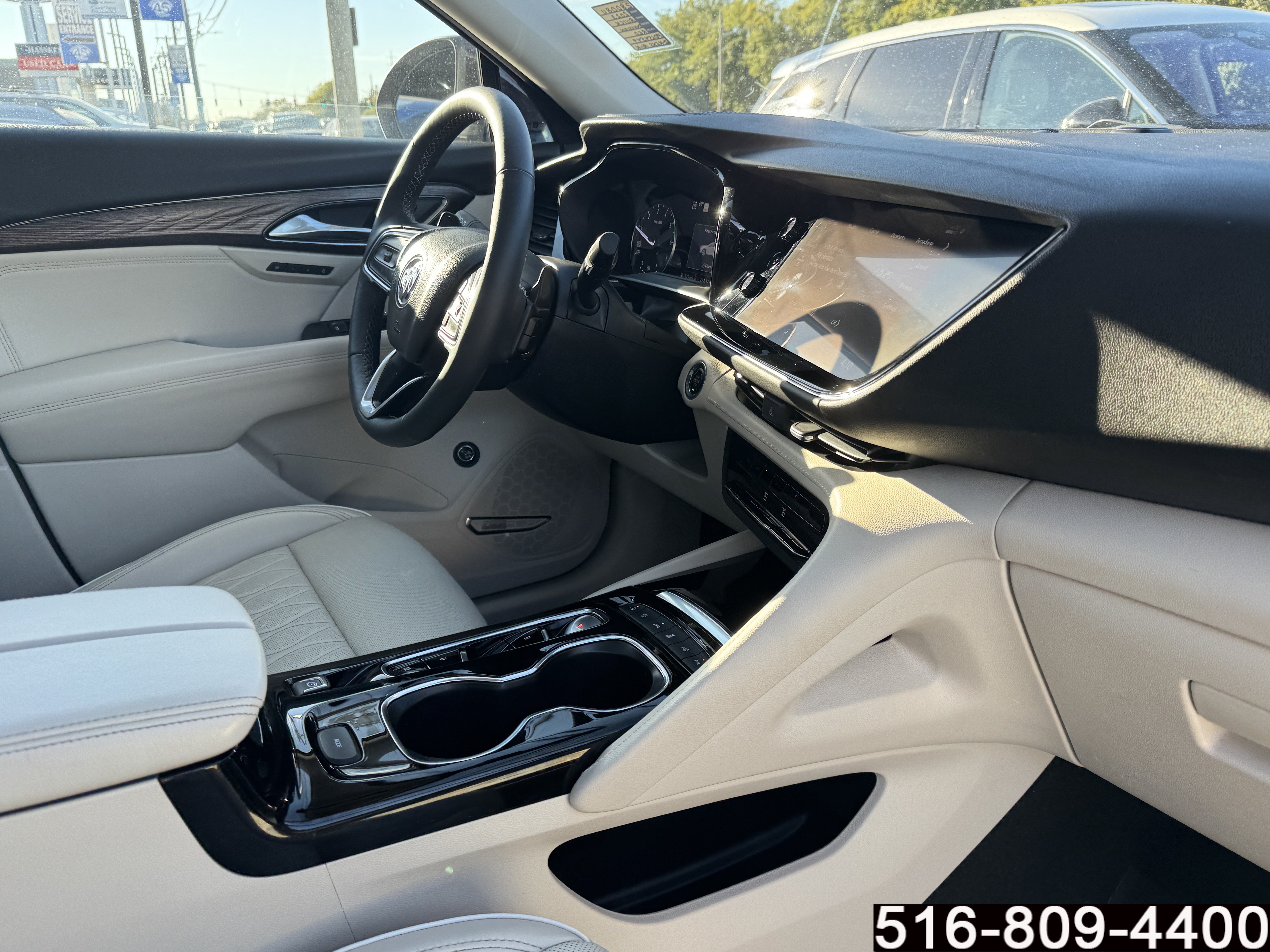 Used 2023 Buick Envision Avenir AWD/4WD image 30