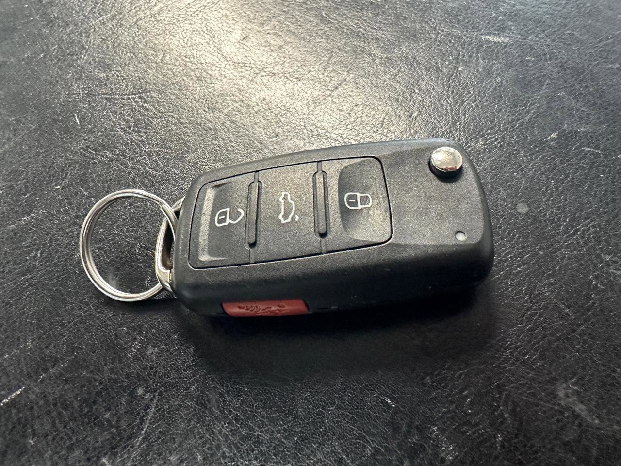 Used 2014 Volkswagen Passat 2.5 SE FWD image 38