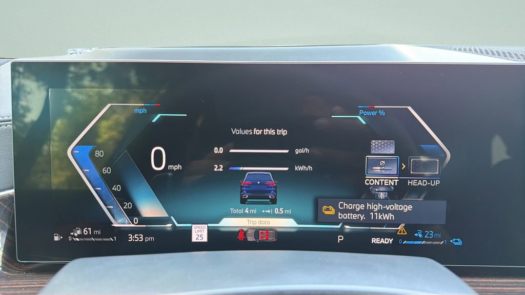 New 2026 BMW X5 xDrive50e image 10