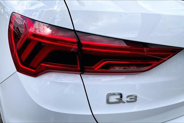 Certified 2024 Audi Q3 2.0T Premium AWD/4WD image 23