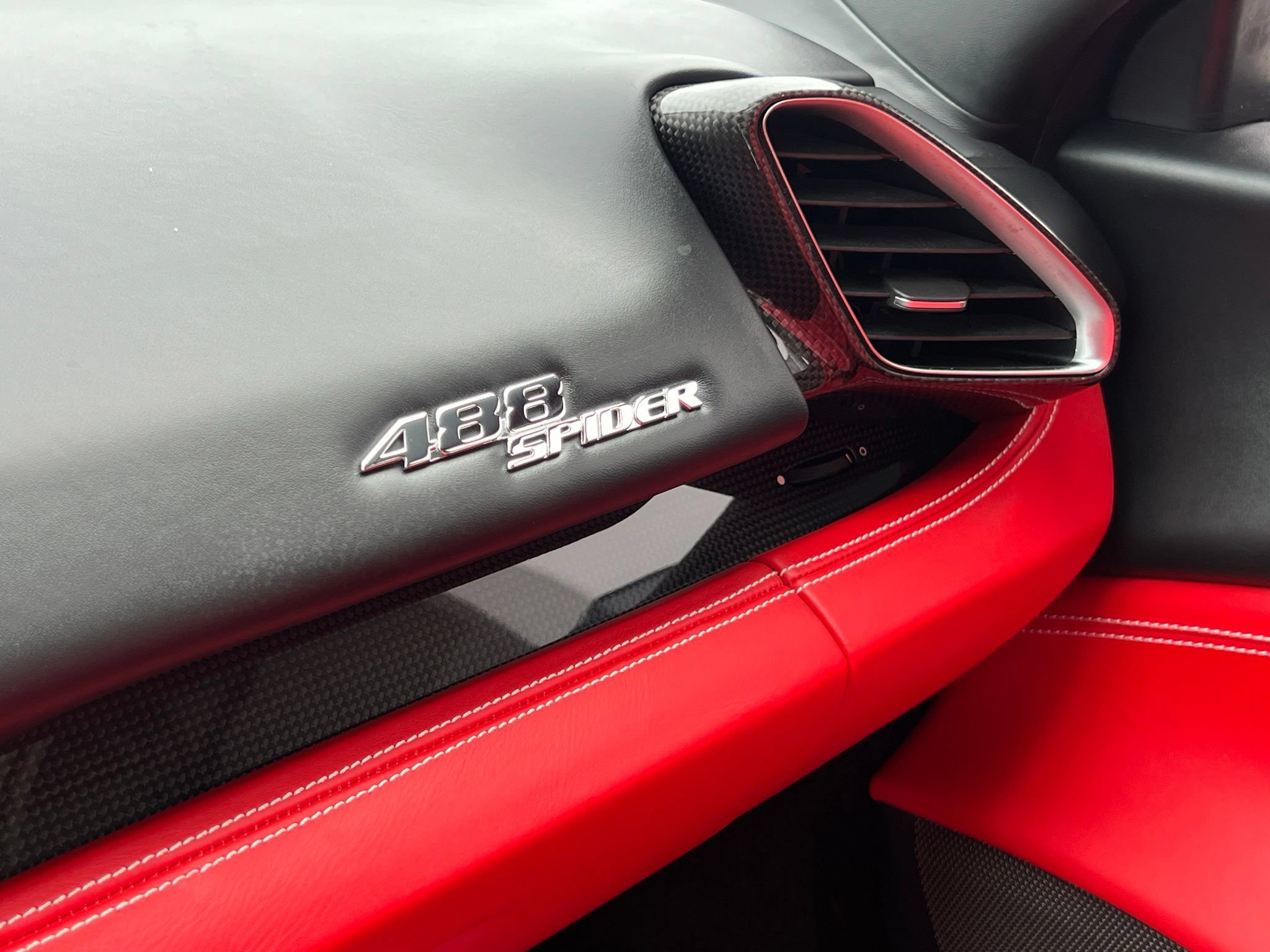 Used 2017 Ferrari 488 Spider RWD image 35