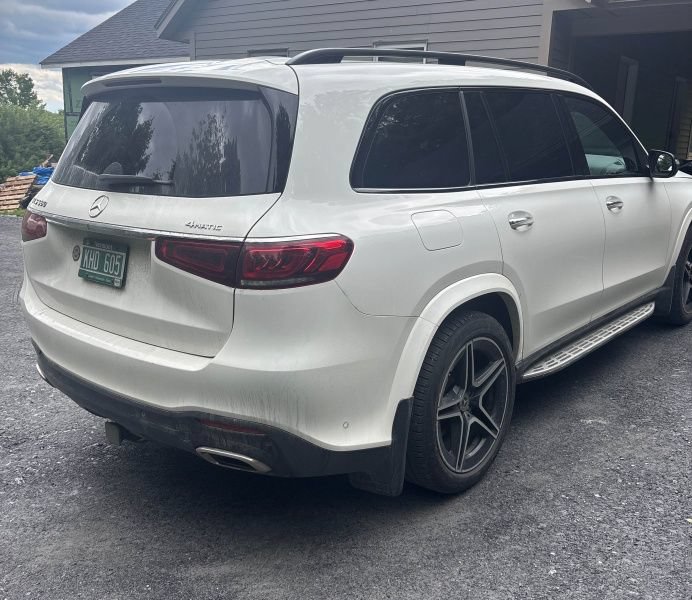 Used 2022 Mercedes-Benz GLS 580 4MATIC image 17