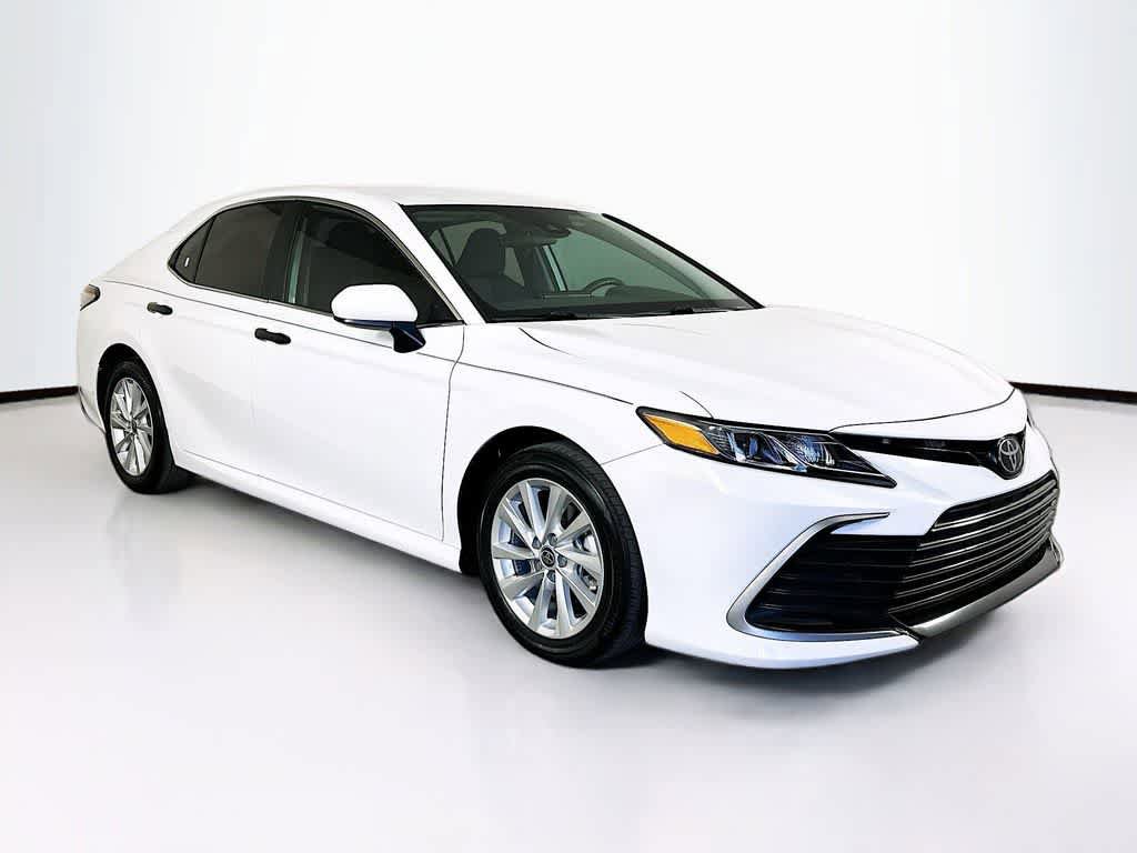 Used 2024 Toyota Camry LE FWD image 23