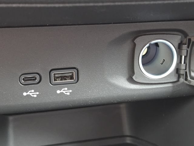 New 2026 Buick Envista Sport Touring w/ Convenience I Package FWD image 7