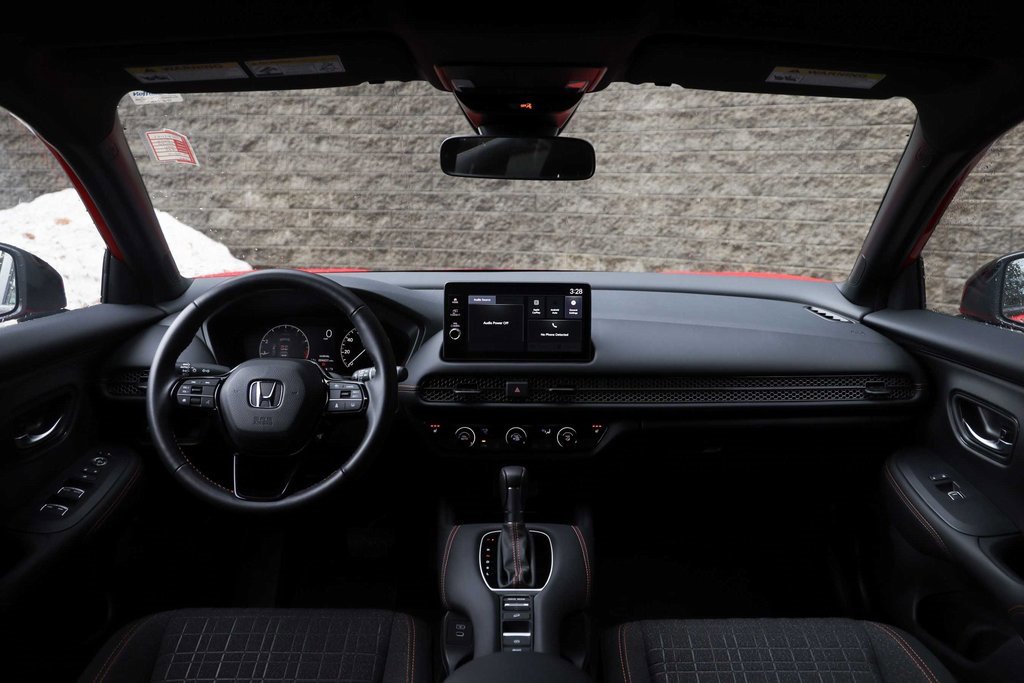 Certified 2026 Honda HR-V Sport image 25