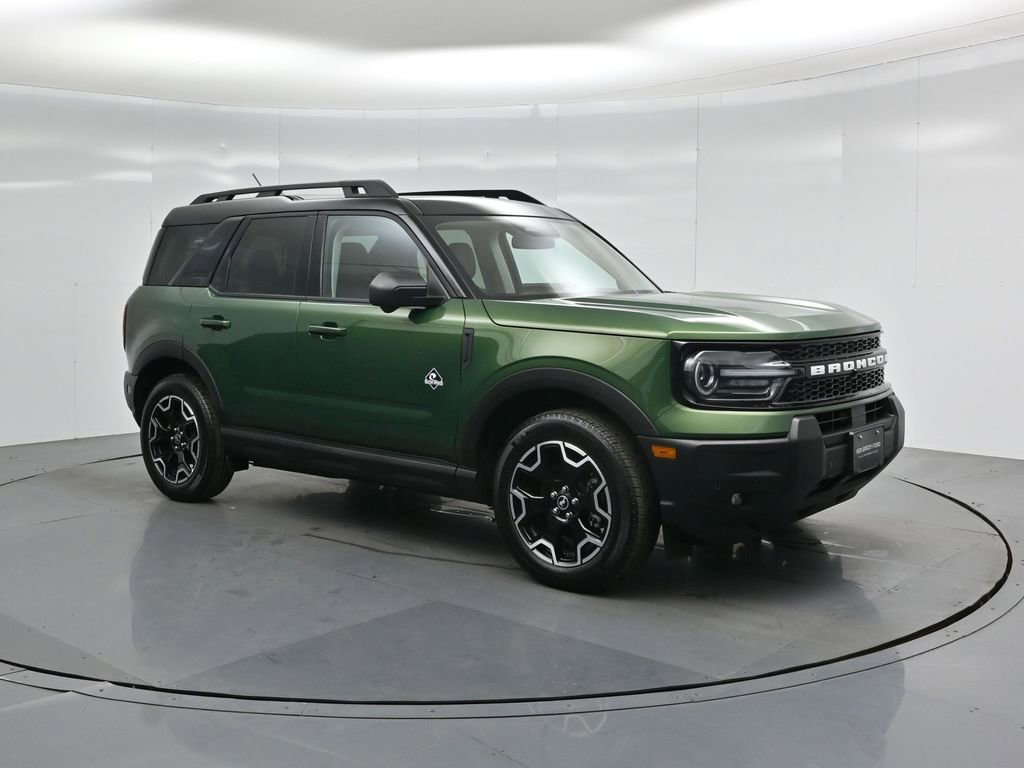 Used 2025 Ford Bronco Sport Outer Banks w/ Outer Banks Tech Package+ image 28