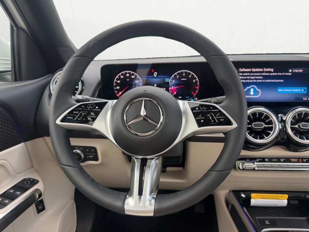 New 2026 Mercedes-Benz GLB 250 image 12