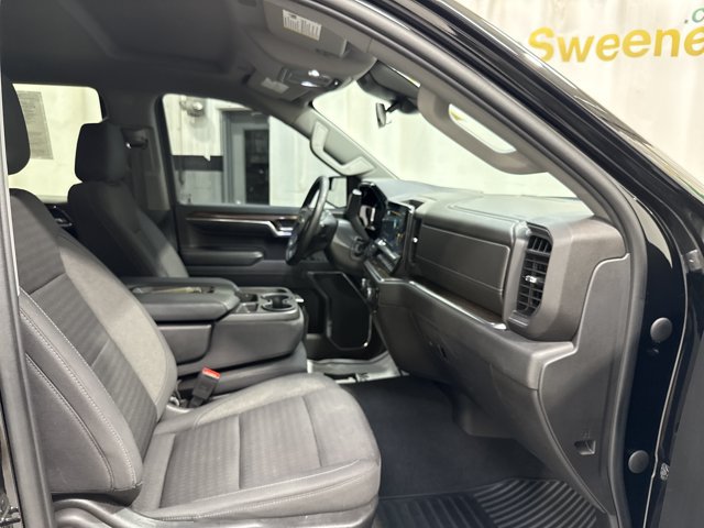 Used 2023 Chevrolet Silverado 1500 LT AWD/4WD image 28