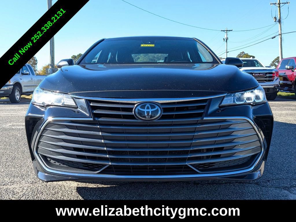 Used 2022 Toyota Avalon XLE image 8