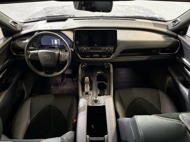 Used 2024 Toyota Grand Highlander MAX Platinum image 10
