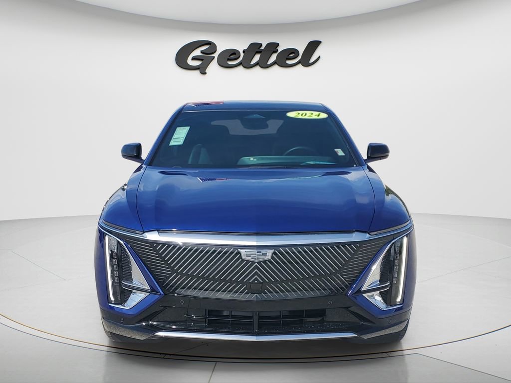 Used 2024 Cadillac Lyriq Tech image 8