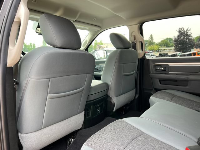 Used 2019 RAM 1500 Warlock AWD/4WD image 36