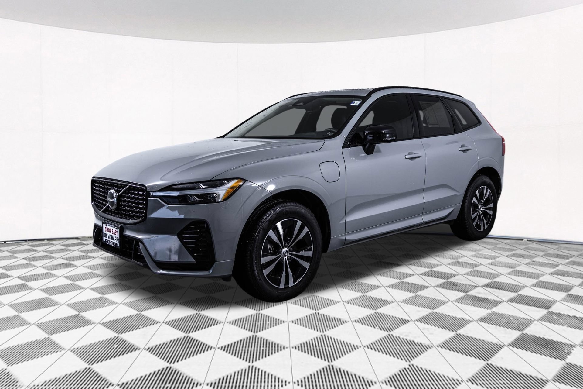 Used 2024 Volvo XC60 T8 Core AWD/4WD image 13