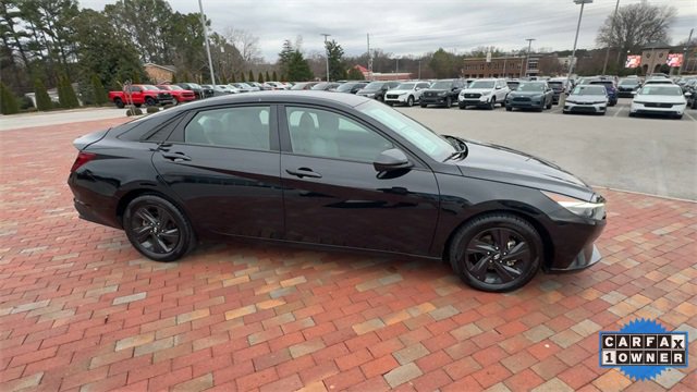 Used 2023 Hyundai Elantra SEL image 4