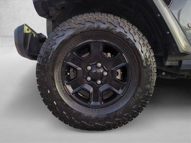 Used 2023 Jeep Gladiator Mojave w/ Trailer Tow Package AWD/4WD image 23