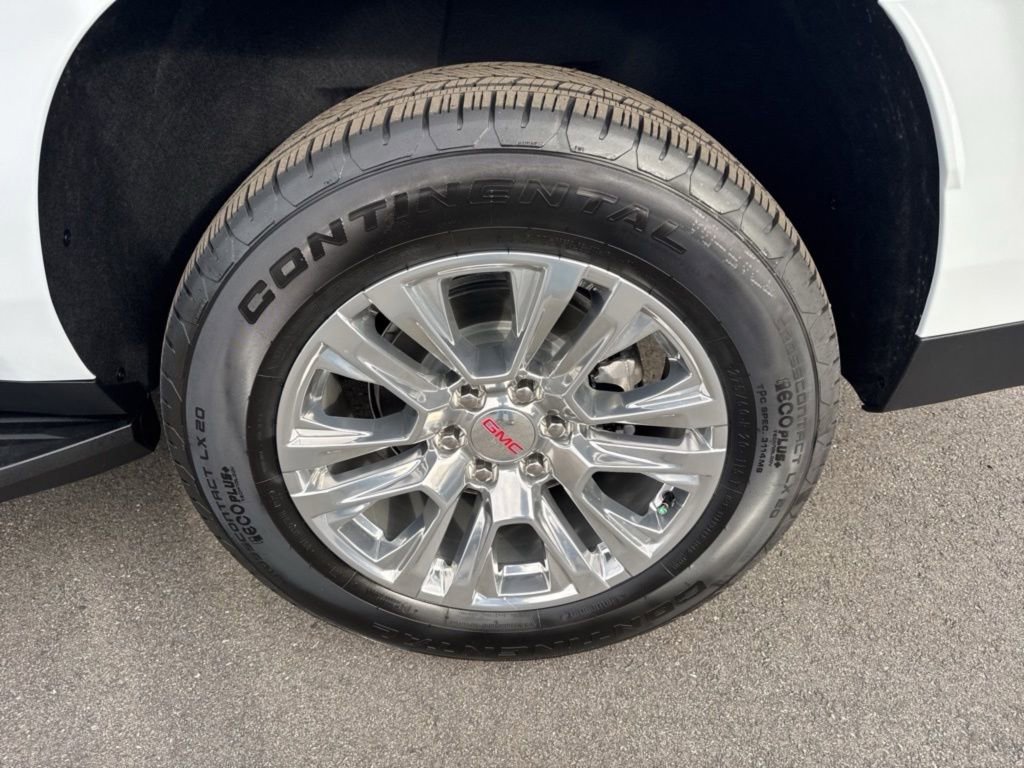 New 2026 GMC Yukon XL Denali image 37