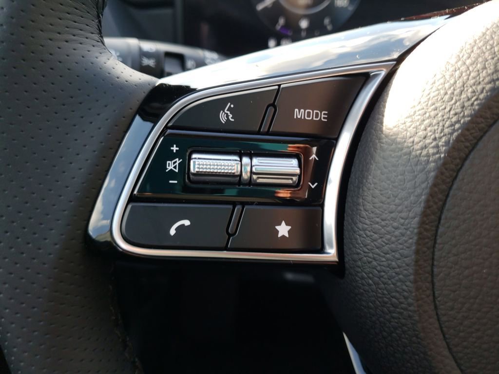 New 2026 Kia Seltos SX image 14