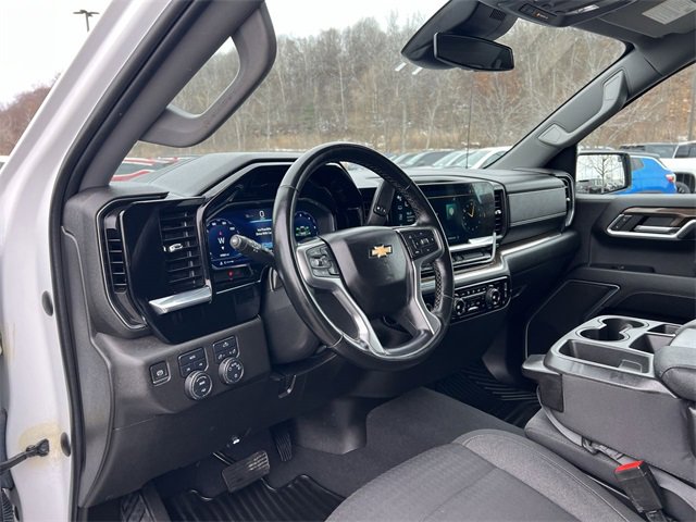 Used 2023 Chevrolet Silverado 1500 LT image 10