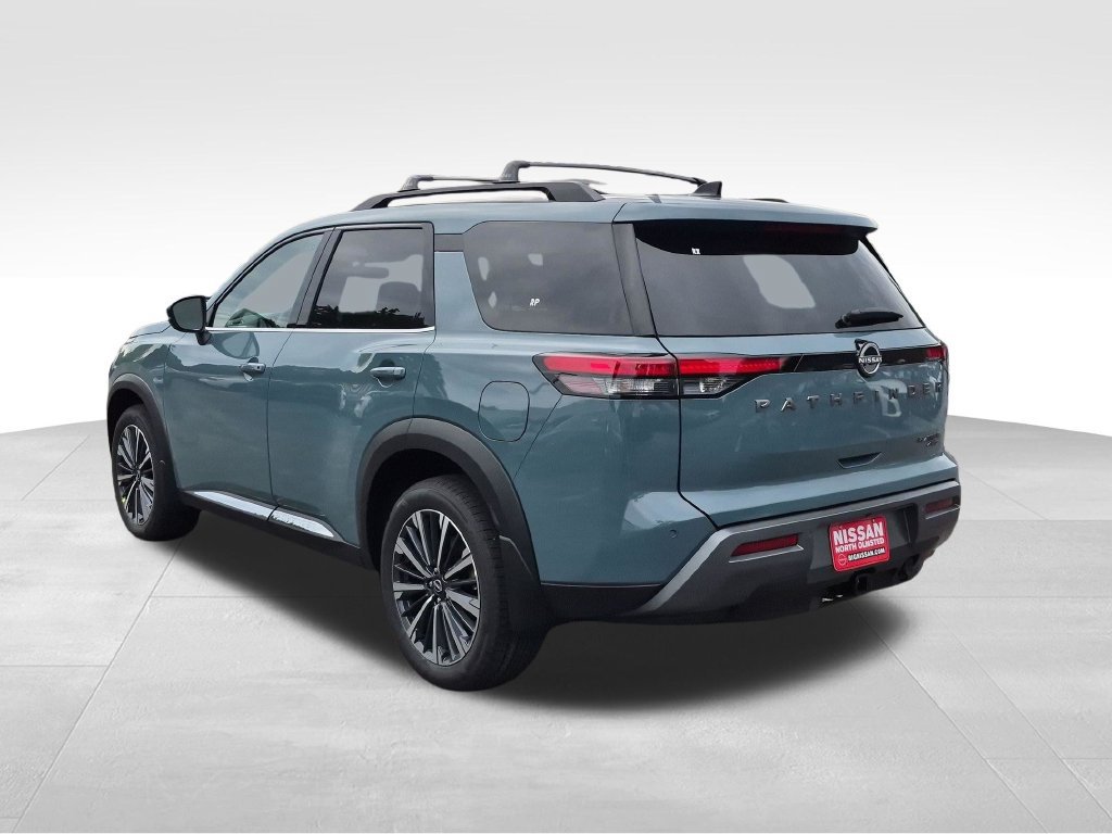New 2026 Nissan Pathfinder Platinum AWD/4WD image 12