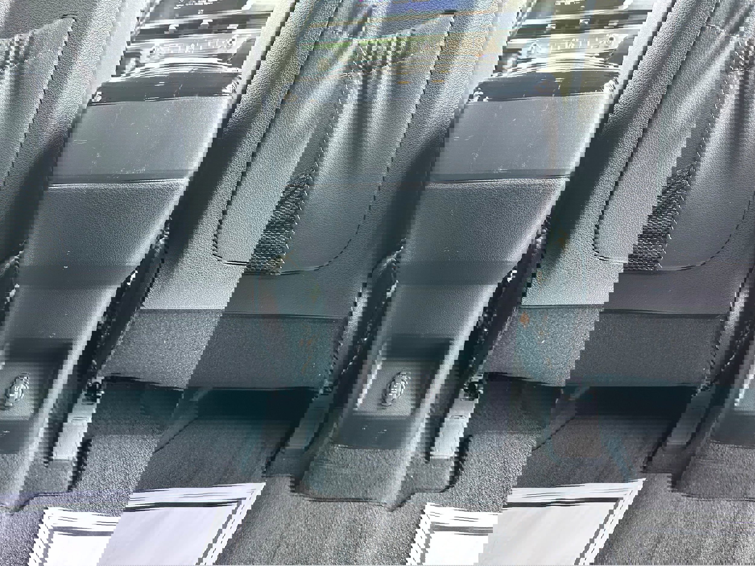 Used 2023 Kia Telluride S image 21