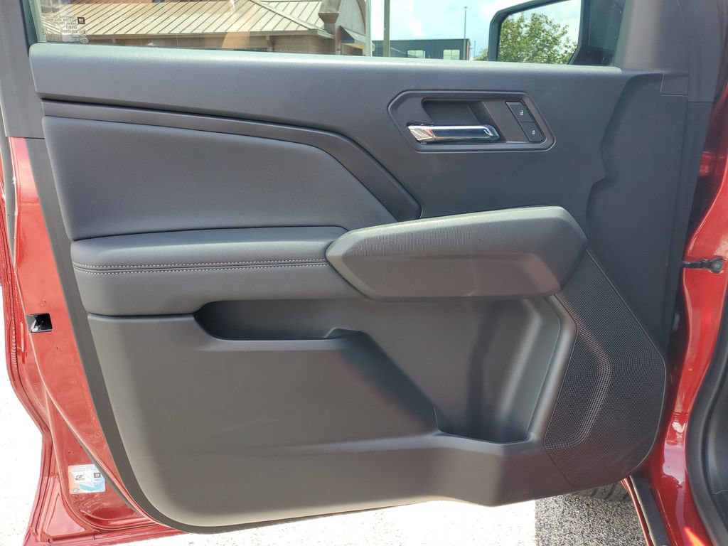 Used 2024 Chevrolet Colorado LT w/ LT Convenience Package II RWD image 8