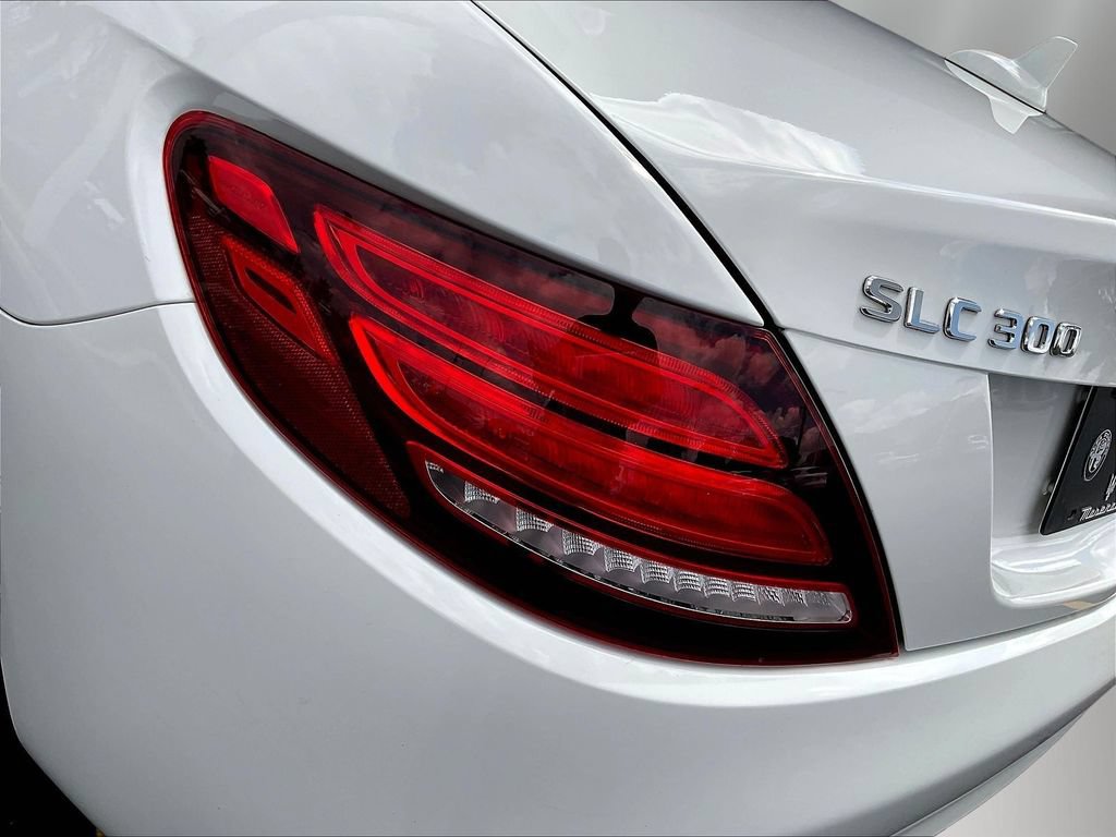 Used 2020 Mercedes-Benz SLC 300 image 20