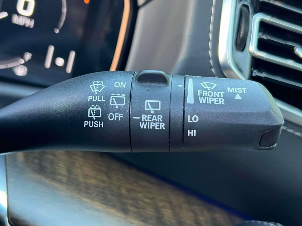 Used 2022 Jeep Grand Wagoneer Series II AWD/4WD image 25