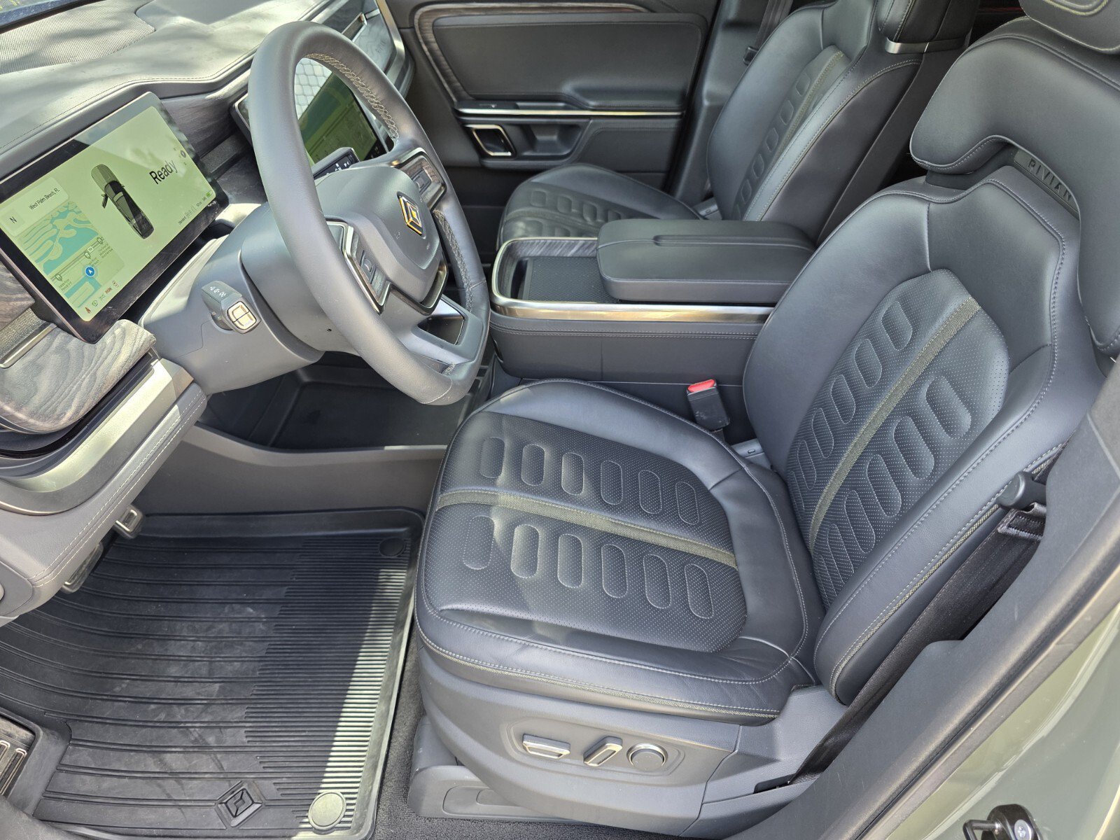 Used 2022 Rivian R1S Launch Edition AWD/4WD image 10