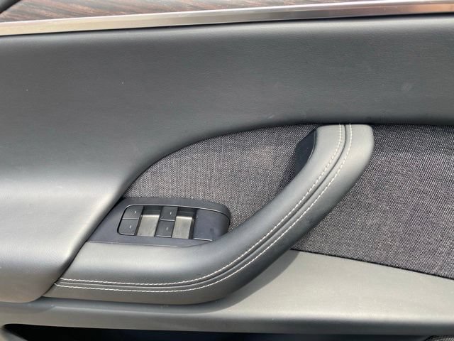 Used 2024 Tesla Model X AWD/4WD image 19