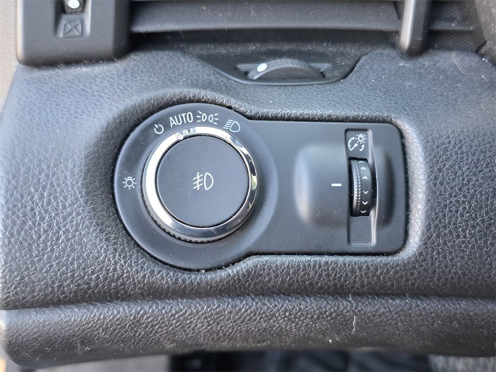 Used 2014 Chevrolet Malibu LTZ image 25