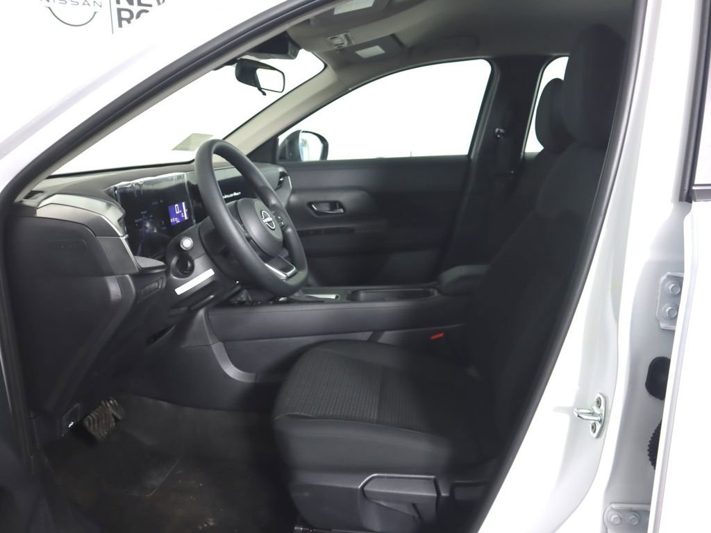 New 2026 Nissan Kicks S image 8