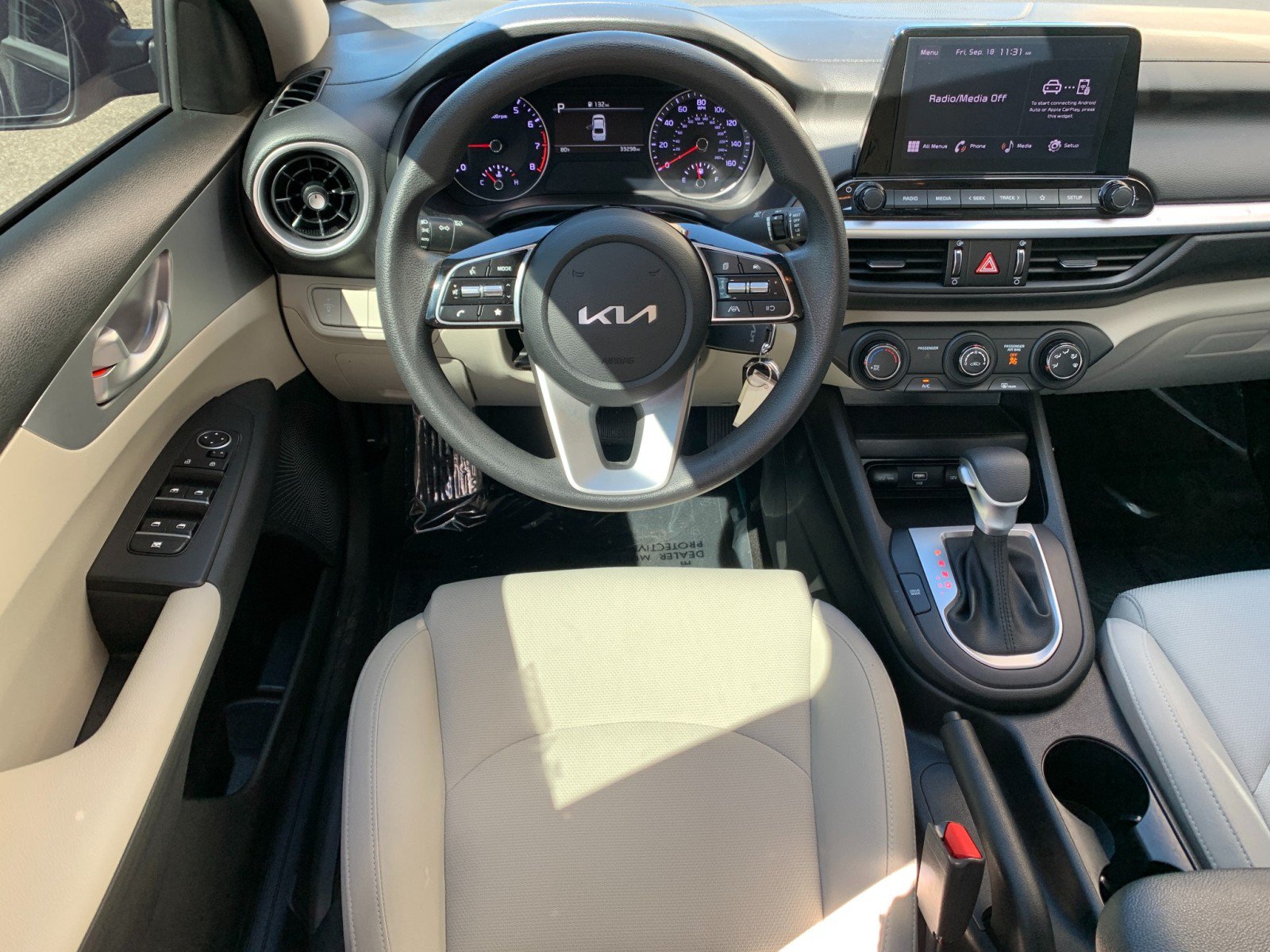 Used 2023 Kia Forte LXS FWD image 25
