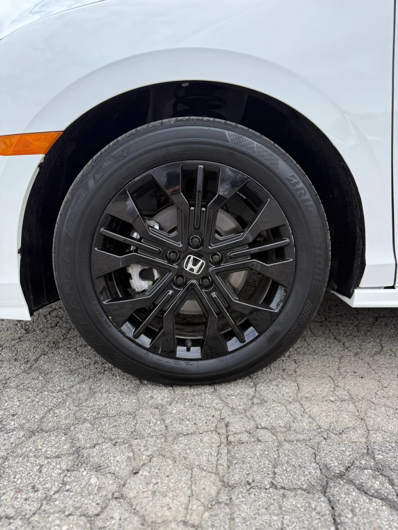 Used 2025 Honda Odyssey Sport-L image 28