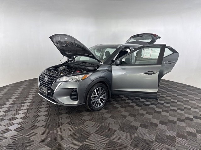 Certified 2023 Nissan Kicks SV image 10