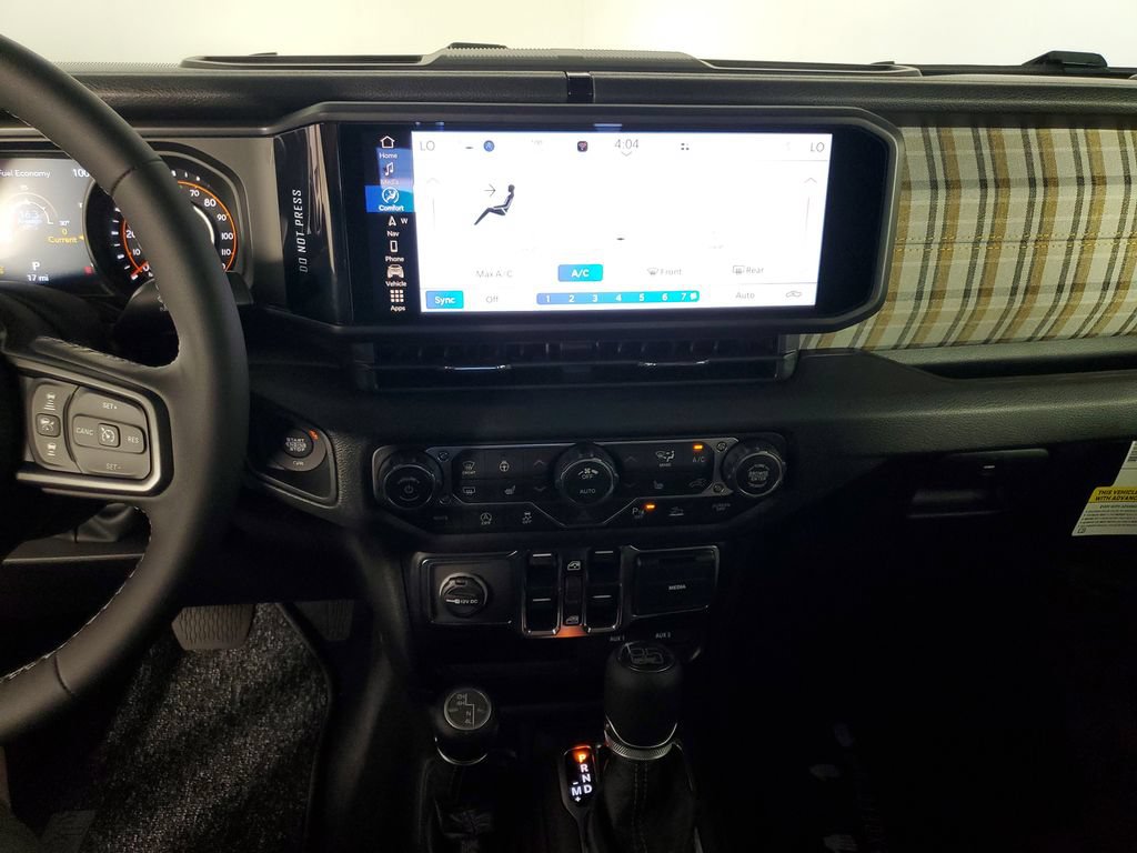 New 2026 Jeep Gladiator Sport AWD/4WD image 18