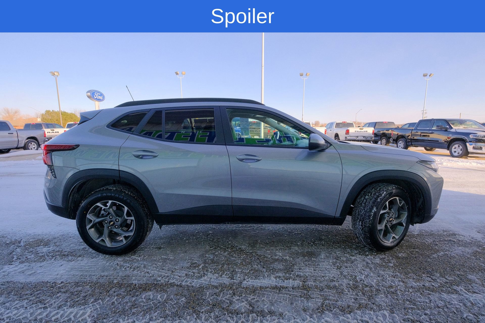 Used 2025 Chevrolet Trax LT image 11