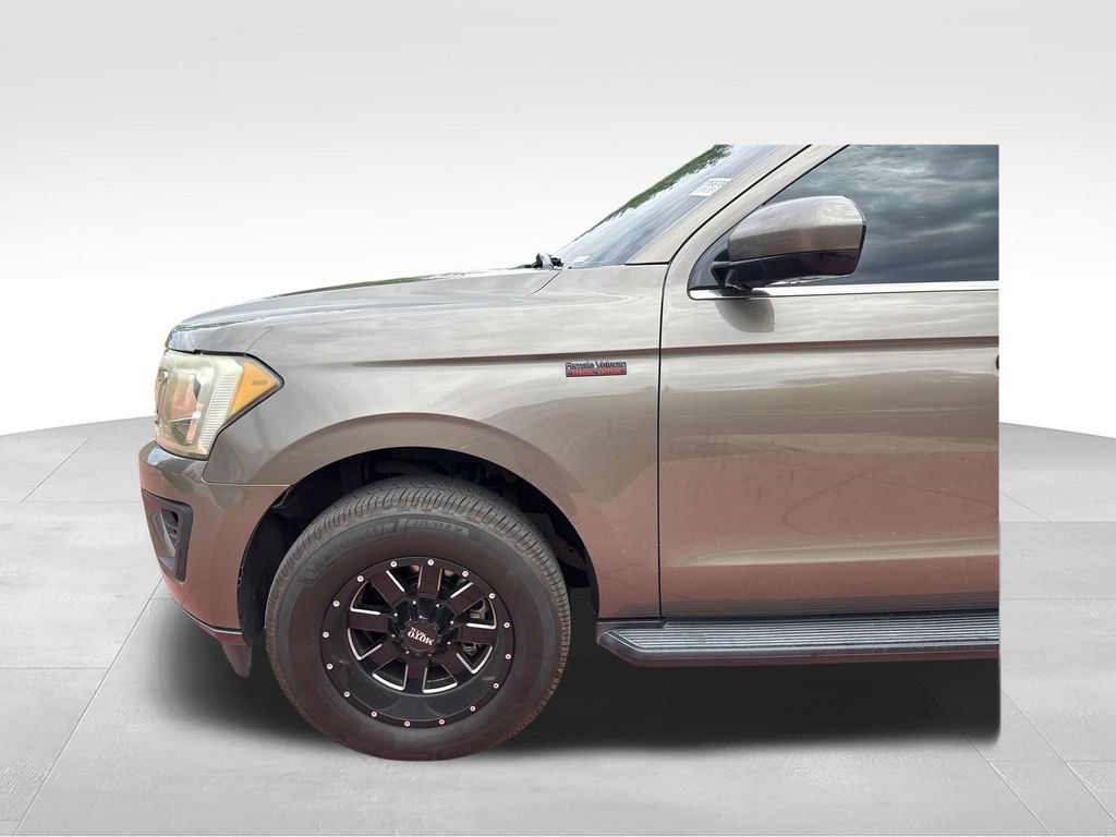 Used 2019 Ford Expedition Max XLT AWD/4WD image 34