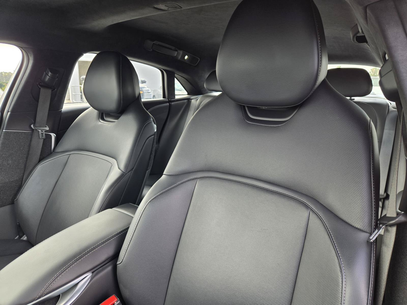 Used 2025 Lucid Air Pure RWD image 20