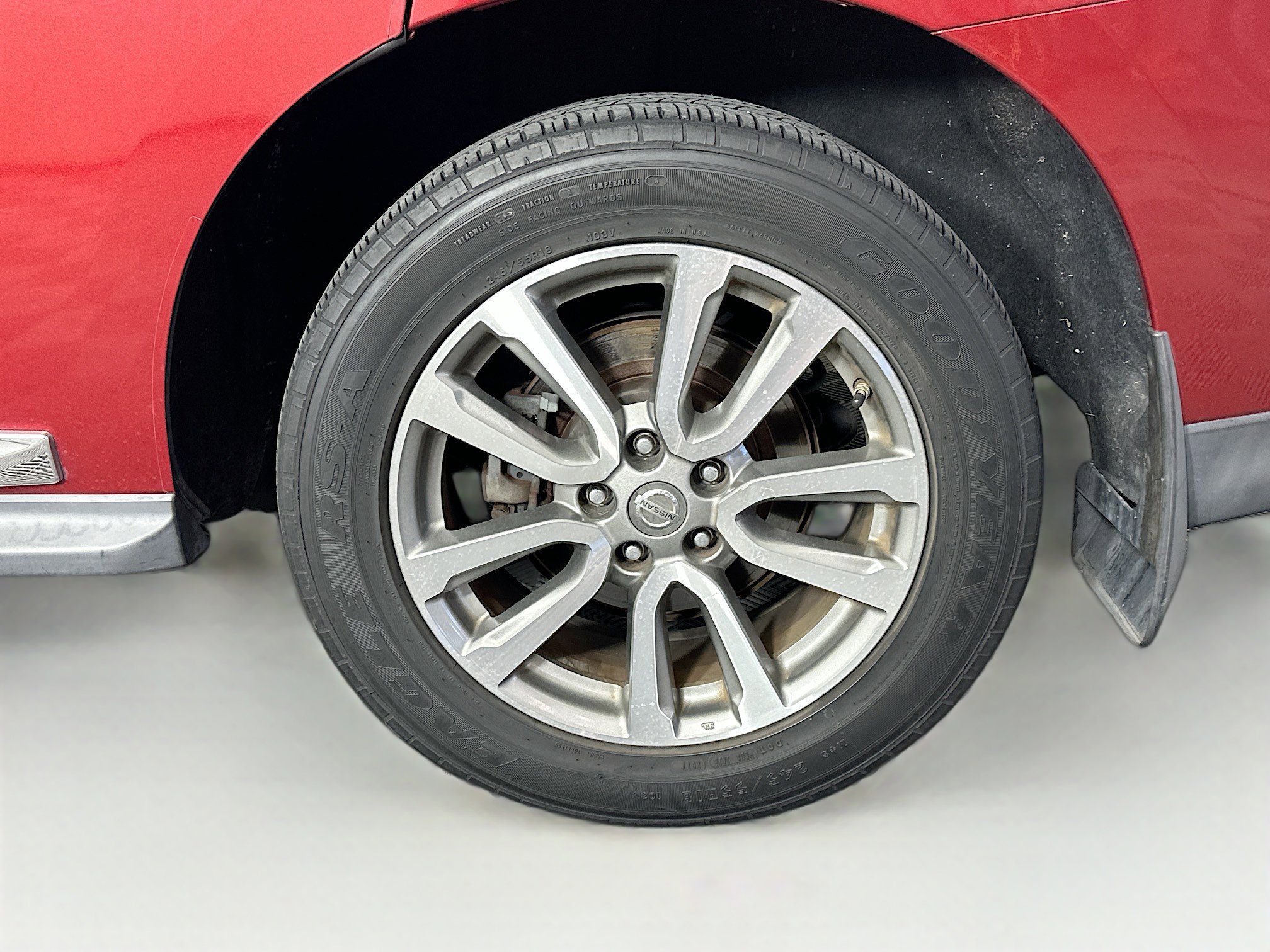 Used 2013 Nissan Pathfinder SL w/ SL Premium Pkg FWD image 11