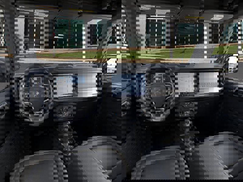 New 2025 Ford Bronco Outer Banks image 9