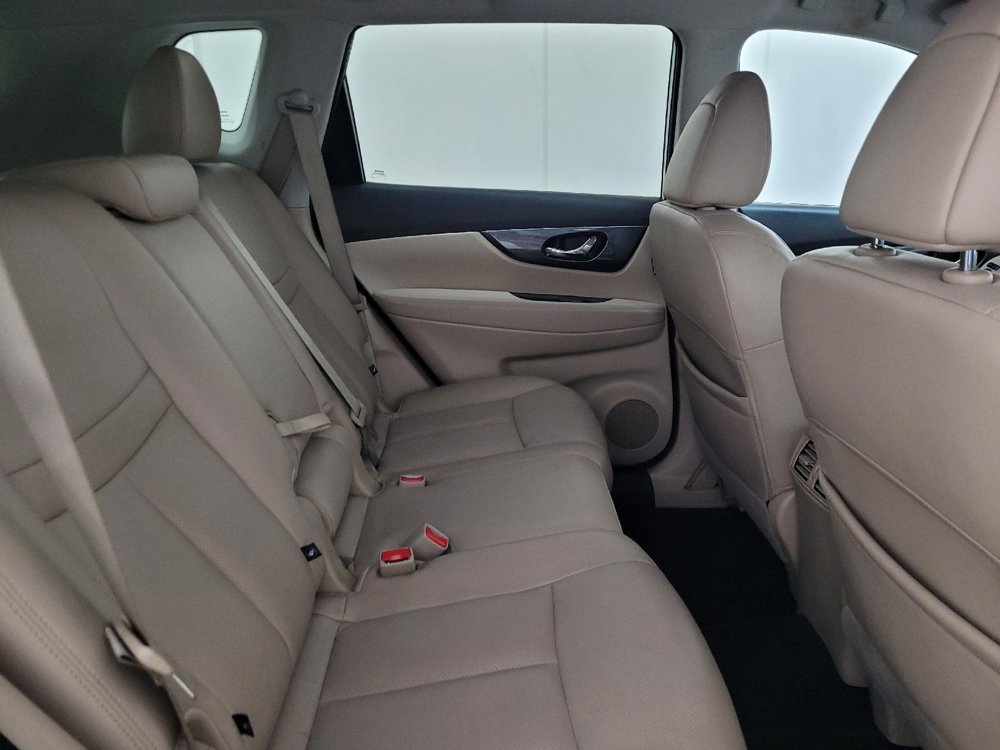 Used 2016 Nissan Rogue SL AWD/4WD image 19