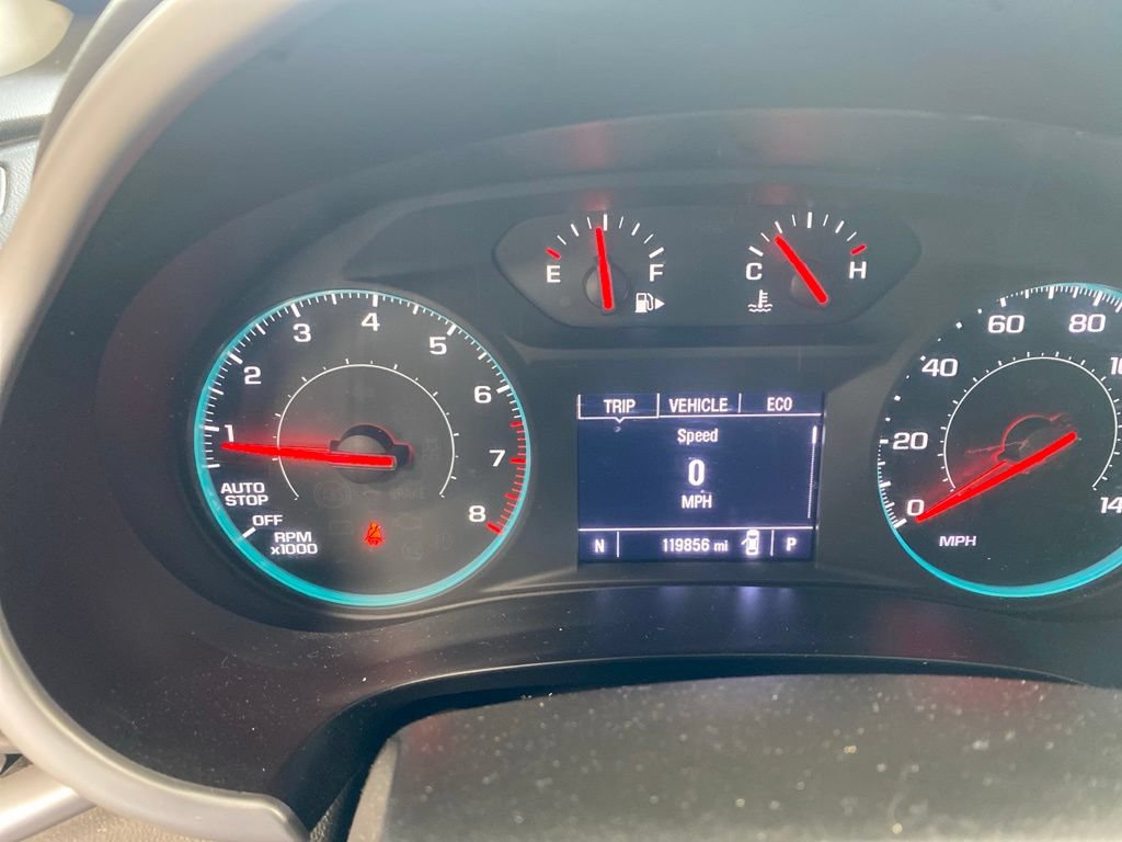 Used 2023 Chevrolet Malibu LT FWD image 5
