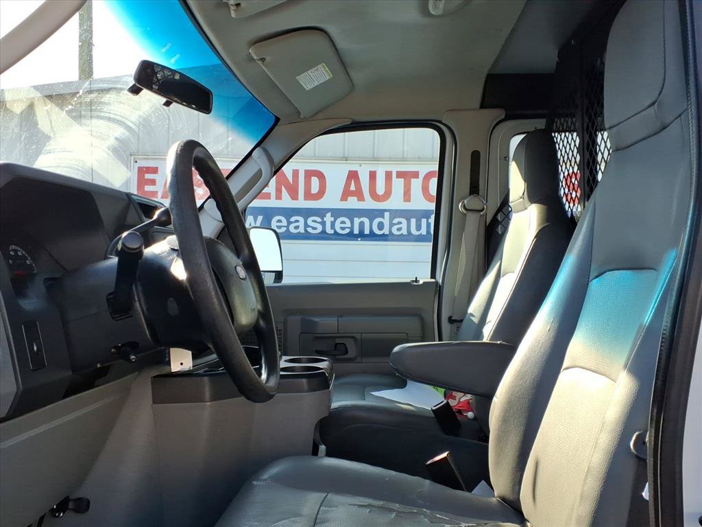 Used 2010 Ford E-250 and Econoline 250 RWD image 6