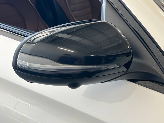 Used 2021 Mercedes-Benz GLC 300 4MATIC image 14